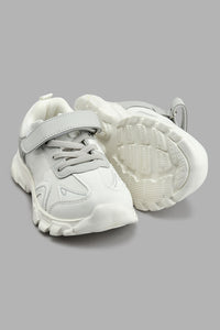 Redtag-White-Colour-Block-Chunky-Sneaker-Boys-Trainers,-Colour:White,-Filter:Boys-Footwear-(3-to-5-Yrs),-New-In,-New-In-BOY-FOO,-Non-Sale,-S22A,-Section:Kidswear-Boys-3 to 5 Years