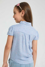 Load image into Gallery viewer, Blue Buttoned Top With a Knot
