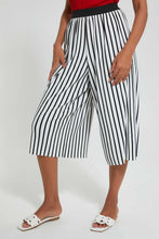 تنزيل الصورة على معرض الصور، Redtag-Black-Striped-Wideleg-Culotte-Trousers-Women&#39;s-0
