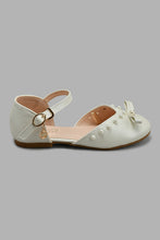 Load image into Gallery viewer, Redtag-Ivory-Pearl-Embelished-Sandal-Fisherman-Girls-3 to 5 Years
