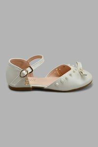 Redtag-Ivory-Pearl-Embelished-Sandal-Fisherman-Girls-3 to 5 Years