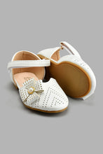 Load image into Gallery viewer, Redtag-White-Laser-Floral-Fisherman-Sandal-Colour:White,-Filter:Girls-Footwear-(3-to-5-Yrs),-GIR-Casual-Sandals,-New-In,-New-In-GIR-FOO,-Non-Sale,-S22A,-Section:Kidswear-Girls-3 to 5 Years
