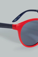 تنزيل الصورة على معرض الصور، Redtag-Round-Sunglasses-With-Printed-Case-Round-Boys-
