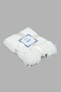 Redtag-Ivory-Chenille-Throw-With-Beaded-Fringe-Category:Throws,-Colour:Ivory,-Filter:Home-Bedroom,-HMW-BED-Throws,-New-In,-New-In-HMW-BED,-Non-Sale,-PERIGOLD,-S22C,-Section:Homewares-Home-Bedroom-