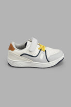 Load image into Gallery viewer, Redtag-White-Colour-Block-Sneaker-Sneakers-Boys-3 to 5 Years
