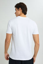 تنزيل الصورة على معرض الصور، Redtag-White-Graphic-T-Shirt-Graphic-Prints-Men&#39;s-
