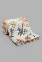 تنزيل الصورة على معرض الصور، Redtag-Multicolour-Leaf-Print-Ultra-Soft-Blanket-(Double-Size)-Category:Blankets,-Colour:Multicolour,-Filter:Home-Bedroom,-HMW-BED-Blankets,-New-In,-New-In-HMW-BED,-Non-Sale,-S22C,-Section:Homewares-Home-Bedroom-
