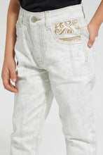 تنزيل الصورة على معرض الصور، Redtag-White-Reverse-Print-Jean-Jeans-Jogger-Fit-Boys-2 to 8 Years
