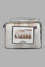 Load image into Gallery viewer, Redtag-Beige-Animal-Print-3-Piece-Comforter-Set-(King-Size)-Colour:Beige,-Filter:Home-Bedroom,-HMW-BED-Comforters,-New-In,-New-In-HMW-BED,-Non-Sale,-S22A,-Section:Homewares-Home-Bedroom-
