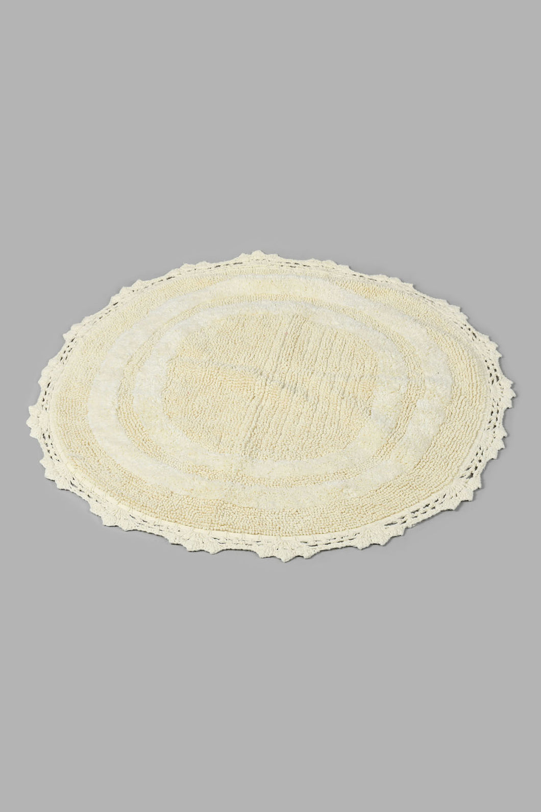 Redtag-White-Cotton-Chrochet-Round-Dhurrie-Rugs-Home-Decor-