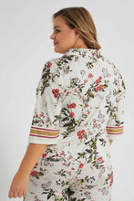 تنزيل الصورة على معرض الصور، Redtag-Floral-Print-Shirt-Colour:Assorted,-Filter:Plus-Size,-LDP-Tops,-New-In,-New-In-LDP,-Non-Sale,-S22B,-Section:Women-Women&#39;s-
