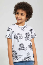 تنزيل الصورة على معرض الصور، Redtag-White-Paw-Patrol-Print-T-Shirt-Character-T-Shirts-Boys-2 to 8 Years
