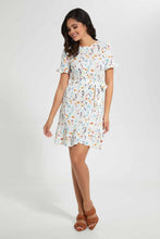 تنزيل الصورة على معرض الصور، Redtag-Assorted-Floral-Print-Short-Sleeve-Dress-Dresses-Women&#39;s-
