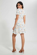 تنزيل الصورة على معرض الصور، Redtag-Assorted-Floral-Print-Short-Sleeve-Dress-Dresses-Women&#39;s-
