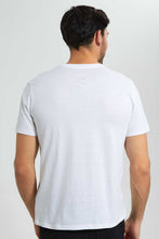 تنزيل الصورة على معرض الصور، Redtag-White-Graphic-T-Shirt-Graphic-T-Shirts-Men&#39;s-
