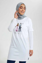 تنزيل الصورة على معرض الصور، Redtag-White-Long-T-Shirt-With-Sequin-Graphic-Embellished-T-Shirts-Women&#39;s-
