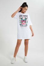 تنزيل الصورة على معرض الصور، Redtag-White-Longline-Graphic-Tee-Loungewear-T-Shirts-Women&#39;s-
