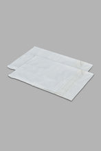 تنزيل الصورة على معرض الصور، Redtag-Ivory-3-Pieces-Duvet-Cover-Set-With-Lace
(King-Size)-Category:Duvet-Covers,-Colour:Ivory,-Filter:Home-Bedroom,-HMW-BED-Duvet-Covers,-LEGACY,-New-In,-New-In-HMW-BED,-Non-Sale,-S22C,-Section:Homewares-Home-Bedroom-
