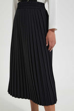 تنزيل الصورة على معرض الصور، Redtag-Black-Knee-Length-Skirt-Skirts--
