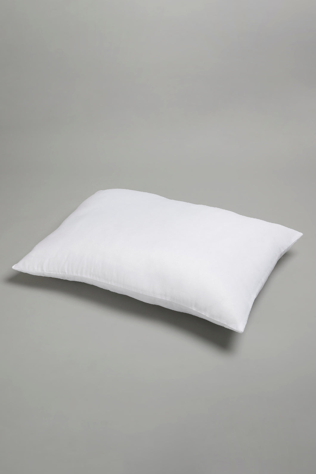 White Pillow (1 Piece)