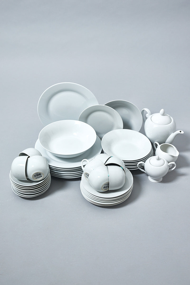 White Plain Porcelain Dinner Set (47-Piece) - REDTAG