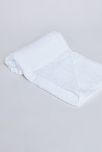 تنزيل الصورة على معرض الصور، White Soft Cotton Bath Towel - REDTAG
