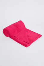 Load image into Gallery viewer, Fuchsia Soft Cotton Bath Towel - REDTAG
